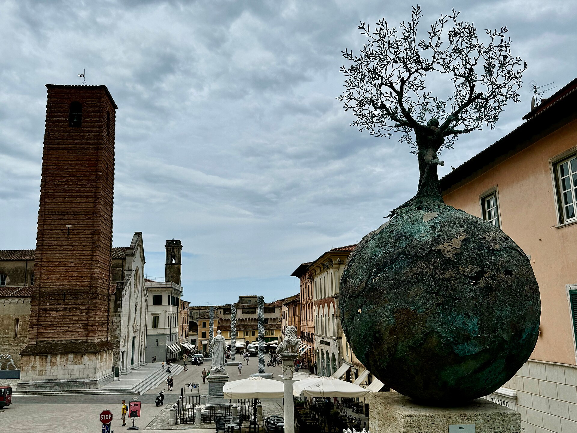 Piazza del Duomo in Pietrasanta, Tuscany